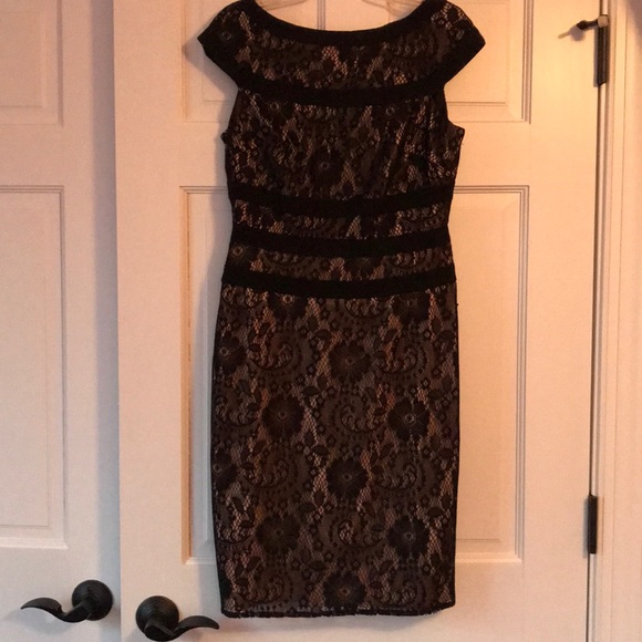 Adrianna Papell Black dress with lace overlay. - Picture 2 of 8